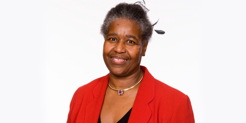 Dr Neslyn Watson-Druee 