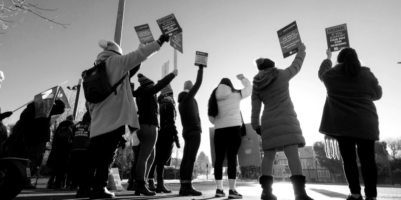 Defiant nursing staff on picket line 